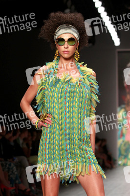 Miranda Konstantinidou Fashion Show, Berlin Fashion Week Spring/Summer 2015