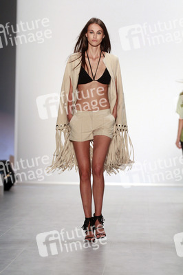 Laurel Fashion Show, Berlin Fashion Week Spring/Summer 2015