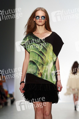 Laurel Fashion Show, Berlin Fashion Week Spring/Summer 2015
