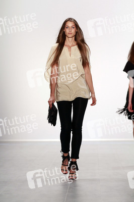 Laurel Fashion Show, Berlin Fashion Week Spring/Summer 2015