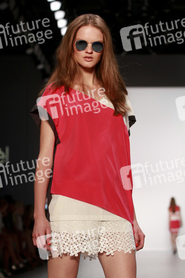 Laurel Fashion Show, Berlin Fashion Week Spring/Summer 2015