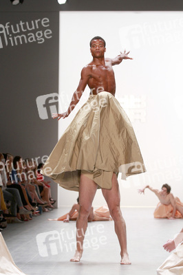 Riani Fashion Show, Berlin Fashion Week Spring/Summer 2015