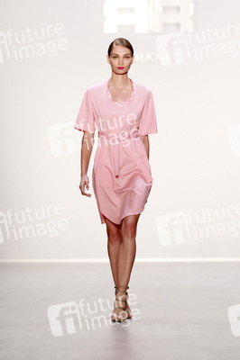 Riani Fashion Show, Berlin Fashion Week Spring/Summer 2015