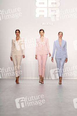 Riani Fashion Show, Berlin Fashion Week Spring/Summer 2015