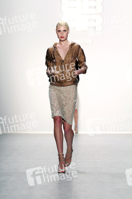 Riani Fashion Show, Berlin Fashion Week Spring/Summer 2015