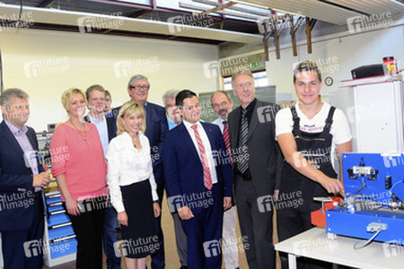 Doris Schröder-Köpf besucht Berufsbildende Schulen, Neustadt