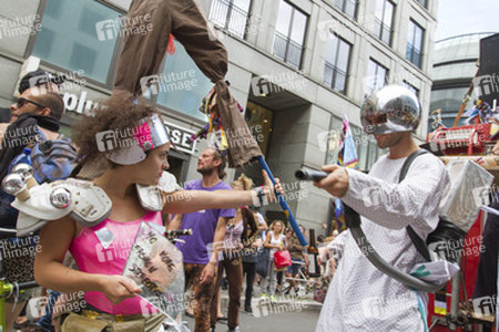Demoparade gegen Fashion Terror und für Faire Mode und Trashion, Berlin