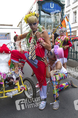 Demoparade gegen Fashion Terror und für Faire Mode und Trashion, Berlin