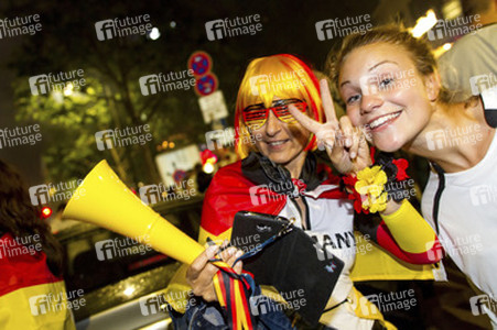 Autocorso nach dem Sieg im Finalspiel Deutschland gegen Argentinien, Berlin
