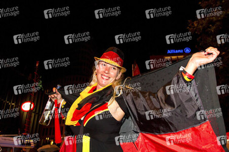 Autocorso nach dem Sieg im Finalspiel Deutschland gegen Argentinien, Berlin