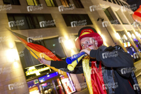 Autocorso nach dem Sieg im Finalspiel Deutschland gegen Argentinien, Berlin