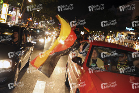 Autocorso nach dem Sieg im Finalspiel Deutschland gegen Argentinien, Berlin