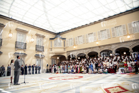 Spanish Royals Receive 'Ruta Quetzal BBVA 2014' Youth Group, Madrid