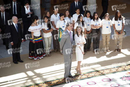 Spanish Royals Receive 'Ruta Quetzal BBVA 2014' Youth Group, Madrid