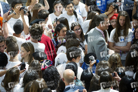 Spanish Royals Receive 'Ruta Quetzal BBVA 2014' Youth Group, Madrid