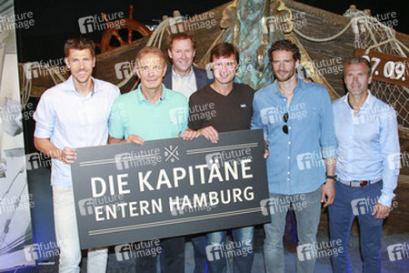'Tag der Legenden' Pressekonferenz, Hamburg
