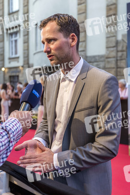 'Die geliebten Schwestern' Premiere, Weimar