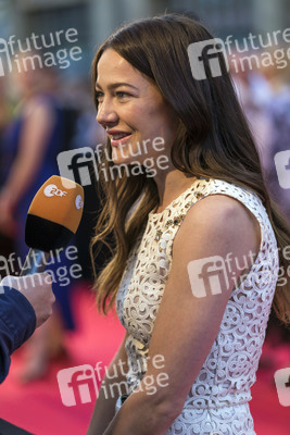 'Die geliebten Schwestern' Premiere, Weimar
