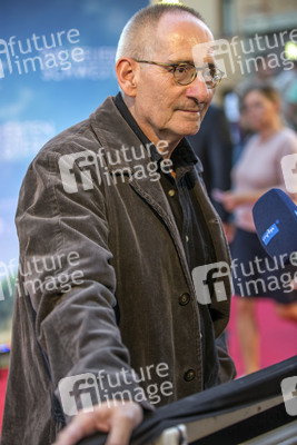 'Die geliebten Schwestern' Premiere, Weimar