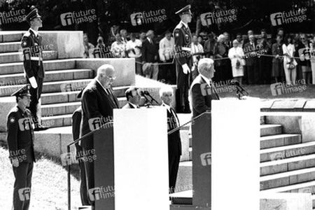 Verabschiedung der russischen Streitkräfte aus Deutschland, Berlin