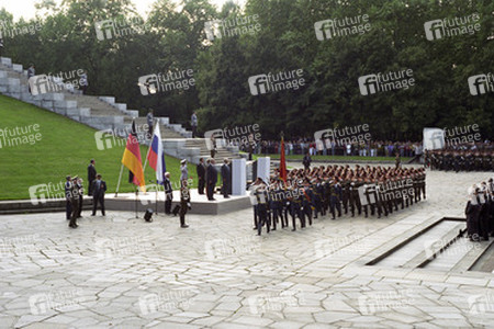 Verabschiedung der russischen Streitkräfte aus Deutschland, Berlin