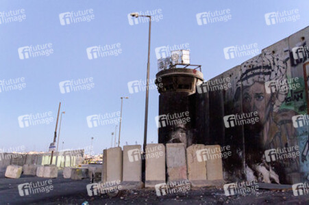 Qalandia Checkpoint, Qalandia