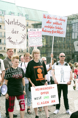 Protest der in der DDR Zwangsadoptierten, Berlin
