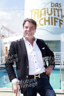Patrick Lindner kocht auf dem Traumschiff, Hanburg