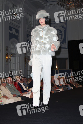 Liz Malraux Couture Modenschau, Hamburg