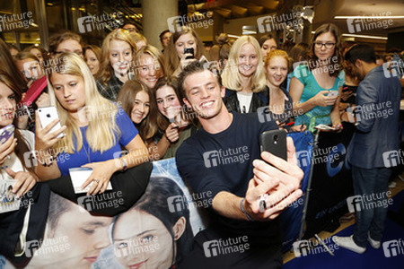 'Saphirblau' Premiere, München