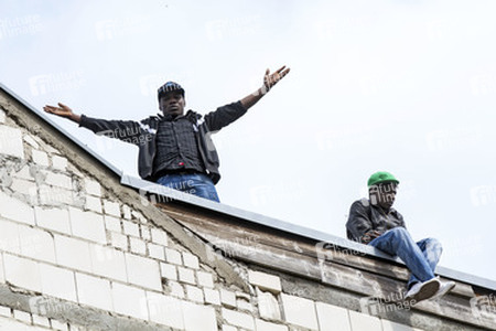 Flüchlinge auf der Flüchtlingsunterkunft in der Gürtelstraße, Berlin