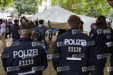 Flüchtlinge protestieren am Kreuzberger Oranienplatz, Berlin