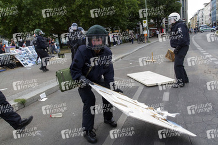 Flüchtlinge protestieren am Kreuzberger Oranienplatz, Berlin