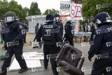 Flüchtlinge protestieren am Kreuzberger Oranienplatz, Berlin