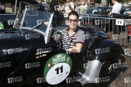 Start der 7. Hamburg-Berlin-Klassik Oldie-Rallye, Hamburg