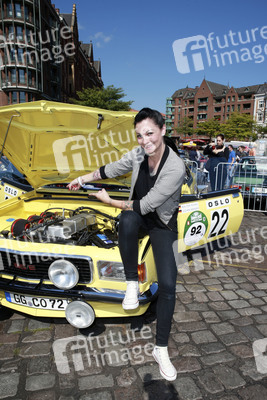 Start der 7. Hamburg-Berlin-Klassik Oldie-Rallye, Hamburg