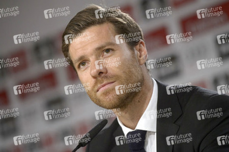 Xabi Alonso Abschiedspressekonferenz, Madrid