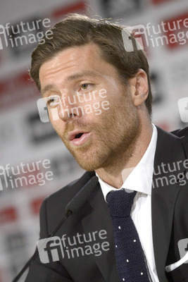 Xabi Alonso Abschiedspressekonferenz, Madrid