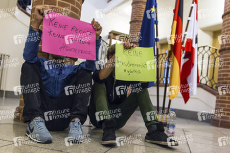 Go-In in der Senatsverwaltung, Berlin
