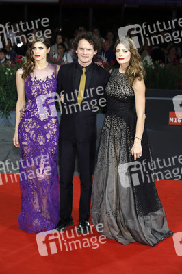 'Burying the Ex' Premiere, Biennale 2014