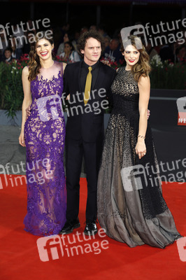 'Burying the Ex' Premiere, Biennale 2014