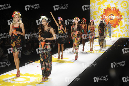 Desigual Fashion Show, Fashion Week New York