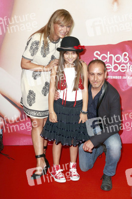 'Schoßgebete' Premiere, Berlin