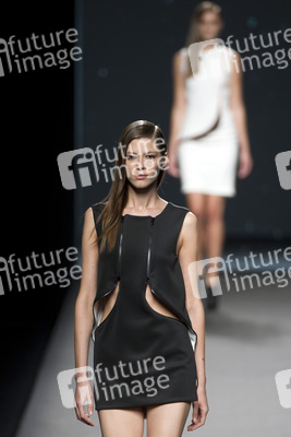 Amaya Arzuaga Fashion Show, Fashion Week Madrid