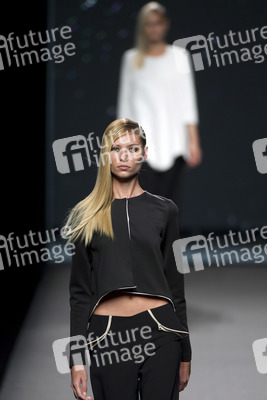 Amaya Arzuaga Fashion Show, Fashion Week Madrid