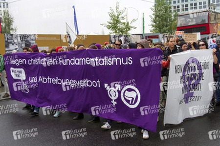 Gegendemonstration zum 'Marsch für das Leben', Berlin