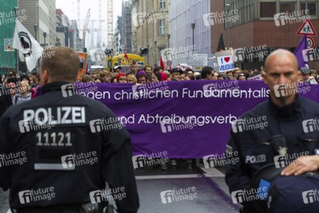 Gegendemonstration zum 'Marsch für das Leben', Berlin