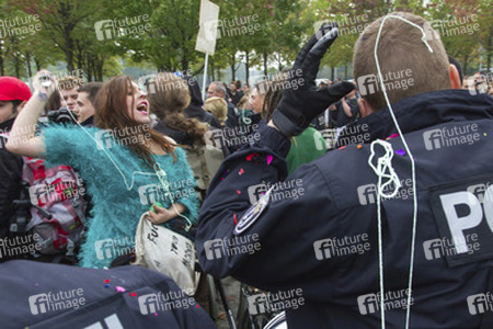 Gegendemonstration zum 'Marsch für das Leben', Berlin