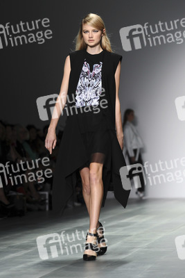 Jean Pierre Braganza Fashion Show, London Fashion Week