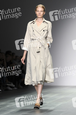 Eudon Choi Fashion Show, London Fashion Week